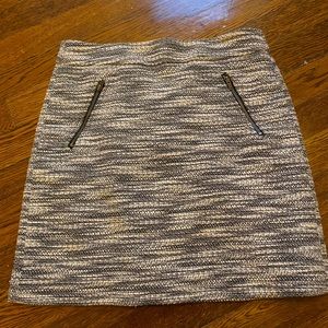 Tweed skirt